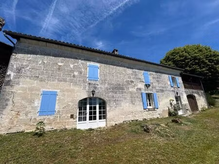 vente maison 5 pièces 185 m² yviers (16210)