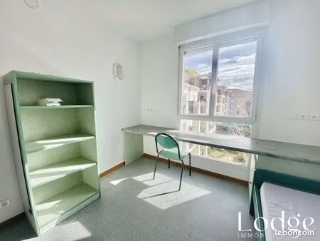 appartement 1 pièce 15 m²