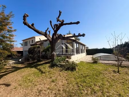 maison 3 chambres - piscine jacuzzi sauna - alès