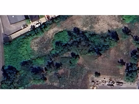 terrain industriel dépollué