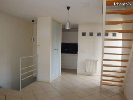 a louer château l'evêque