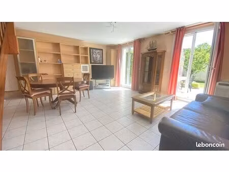 maison 5 pièces 79 m²