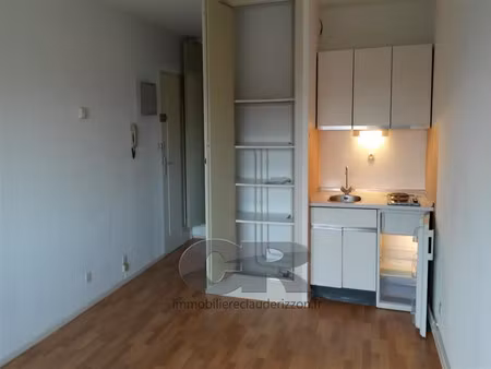 studio avec parking et balcon - secteur artem/gal leclerc