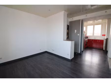 location appartement 1 pièce, 34.95m², chalon