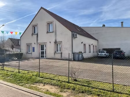 locaux de bureaux de 200m2