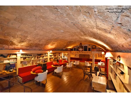 maison à vendre cuers 7 pièce(s) 211m2 550 000€