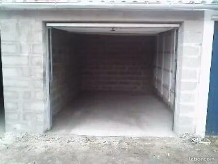 loue garage/box 14m2 caen 63