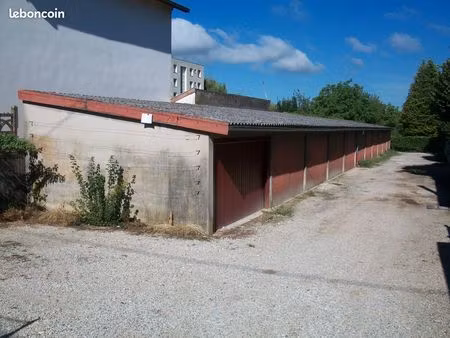 garage grande largeur