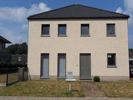 maison à louer à geel € 1.195 (lmgg0) - era carl tournier (lommel) | zimmo