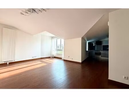 location appartement, 84.76 m² t-4 à joinville-le-pont, 1 850 €
