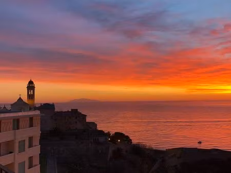 4 pièces centre ville vue sur mer