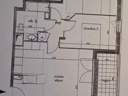 les routes, dans résidence récente, au dernier étage avec ascenseur, appartement 3 pièces 