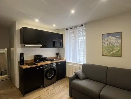 studio meublé de standing/proche em lyon