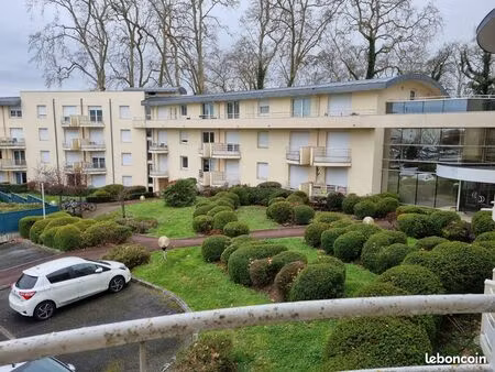 studio 20.71 m² allée des conviviales merignac