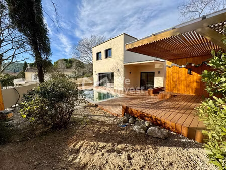 villa moderne a proximité des commerces