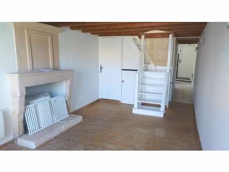 location maison 2 pièces 56m² corme royal 17600