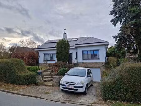 villa 4 façades 3 ch. jardin,