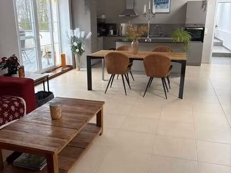 magnifique appt de standing dans château exclusif dans parc