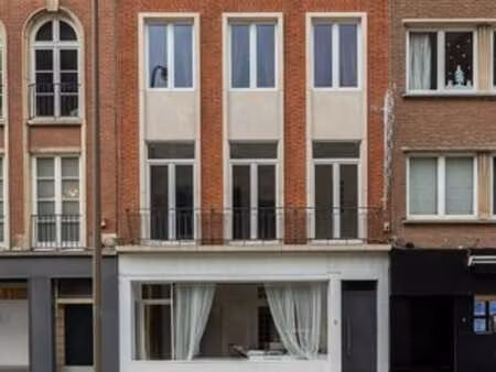 surface commerciale + studio avec terrasse