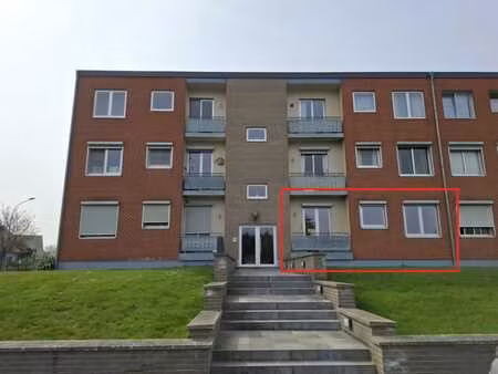 appartement 2 chambres avec balcons et jardin commun