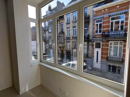 première occupation après rénovation ! 4 chambres / 4 sdd