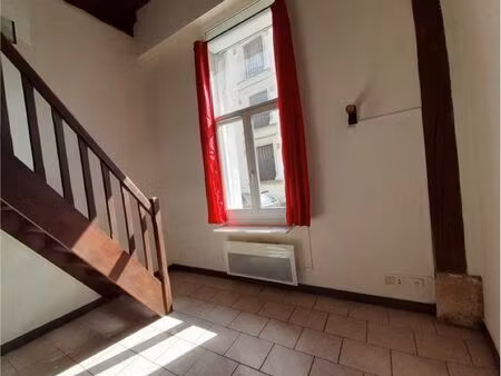 t2 meuble au centre d’orléans