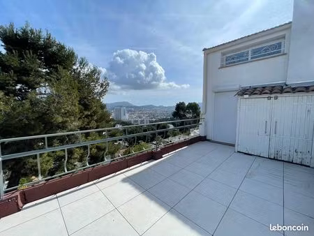 loue appartement - 63m² - roucas blanc