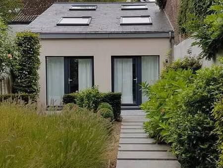 uccle : magnifique studio dans arriere maison