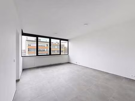 en direct avec le propriétaire - studio