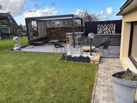 vente maison à plounéventer (29400) : à vendre / 156m² plounéventer