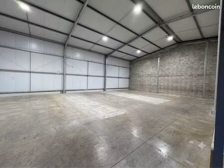 locaux d’activités - entre 300 et 450m2 - za les petits partenais