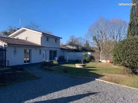 maison 4 pièces 105 m²