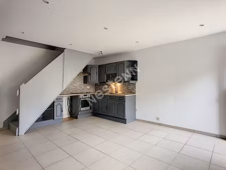 leuville sur orge - maison de ville 2 pièce(s) 40m2 environ