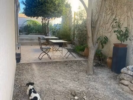 maison familiale quartier bas de colline