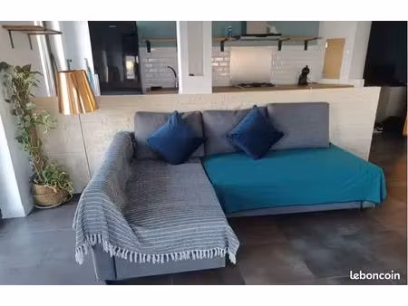 location ou colocation avecvue sur la mer à 180°