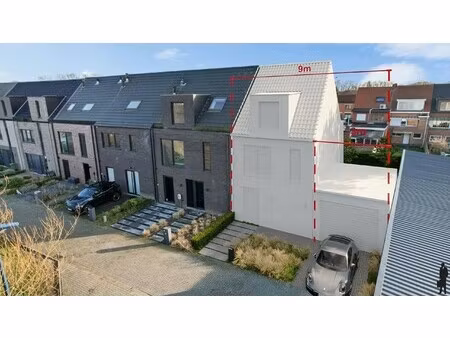 welgelegen bouwgrond voor hob met z-georiënteerde tuin