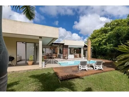 villa 3 chambres à mont mascal gradn baie - mzimc1108