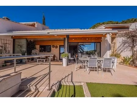 maison de luxe de 4 pièces en location à sainte-maxime, provence-alpes-côte d'azur