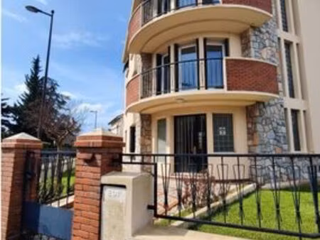 prestigieux immeuble de rapport en vente à toulouse, france