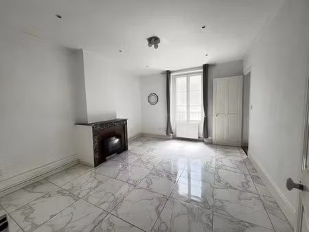 location appartement 2 pièces 44.45 m² à saint-galmier (42330), 495 €