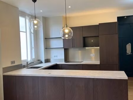 jasmin/ auteuil 4 pièces rénové à louer