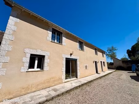 maison 6 pièces 185 m²