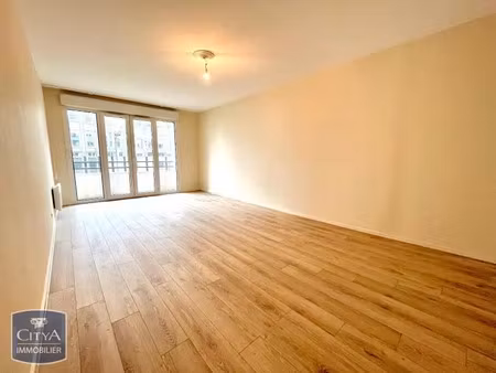 appartement à louer 2 pièces 71.68 m² - bourges (18) - 722€