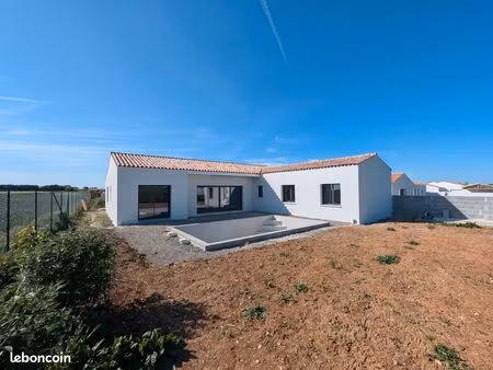 maison 148m² + garage + piscine – andilly