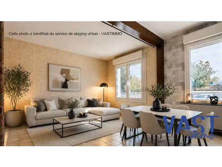 appartement 2 chambres avec stationnement – fort potentiel