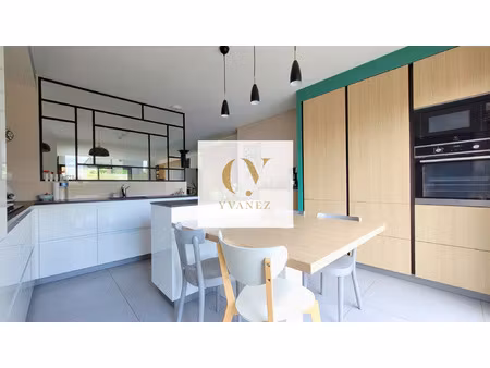 à châteaugiron, une propriété contemporaine d'exception aux