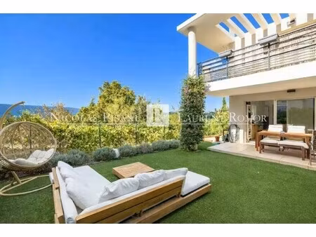 appartement de luxe à vendre à nice : 595 000 € | 77m²