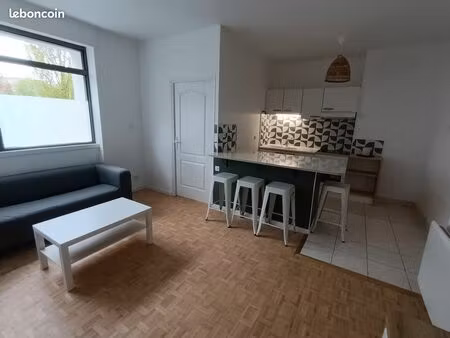 t2 tout équipé avenue de la république