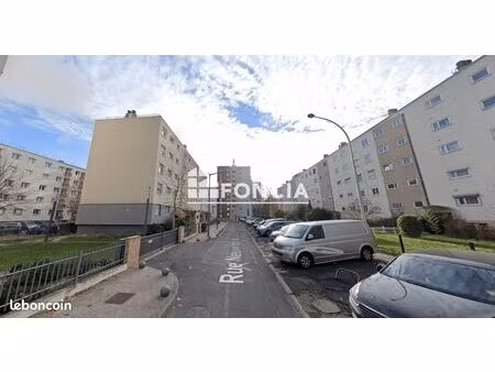 stationnement à louer 99 - asnieres 92600