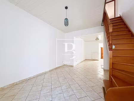 maison de ville 85 m², 3 chambres à roeulx !